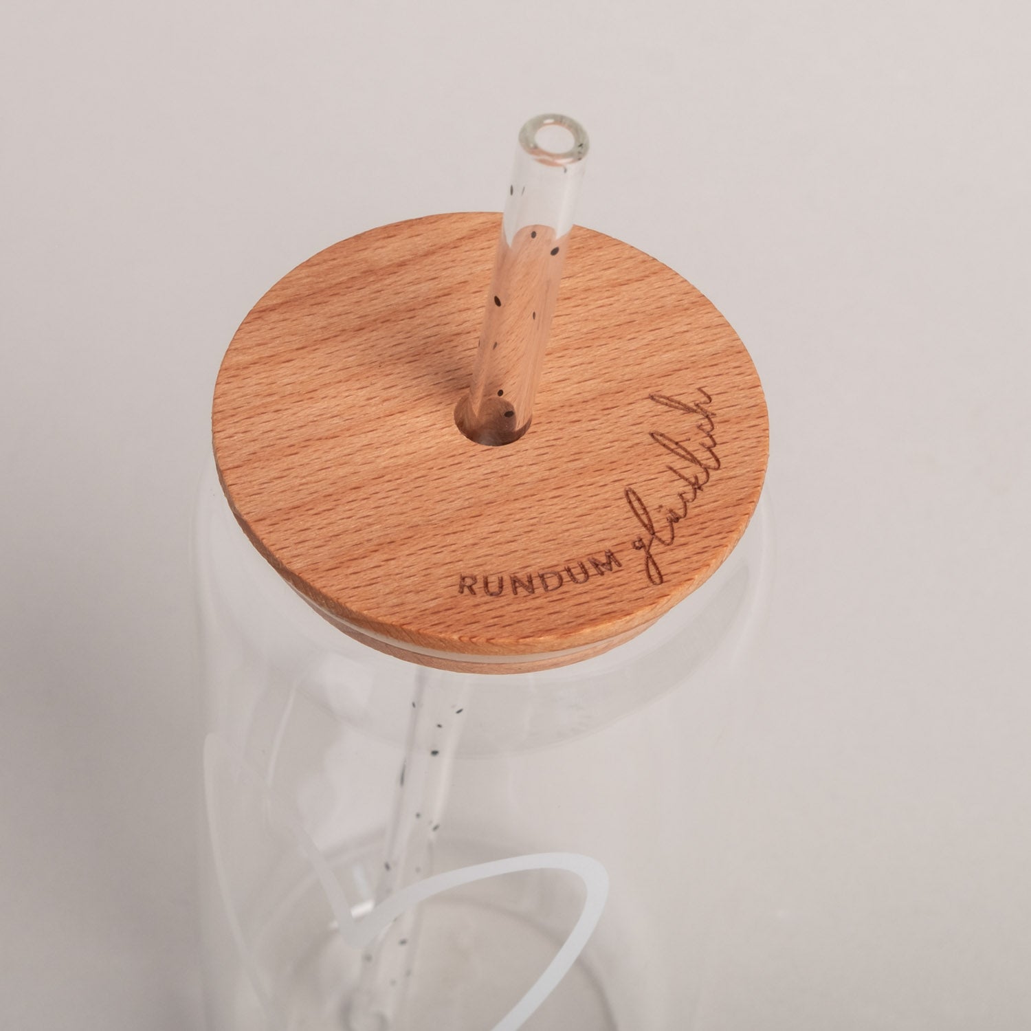 Deckel aus Holz für hohes Trinkglas
