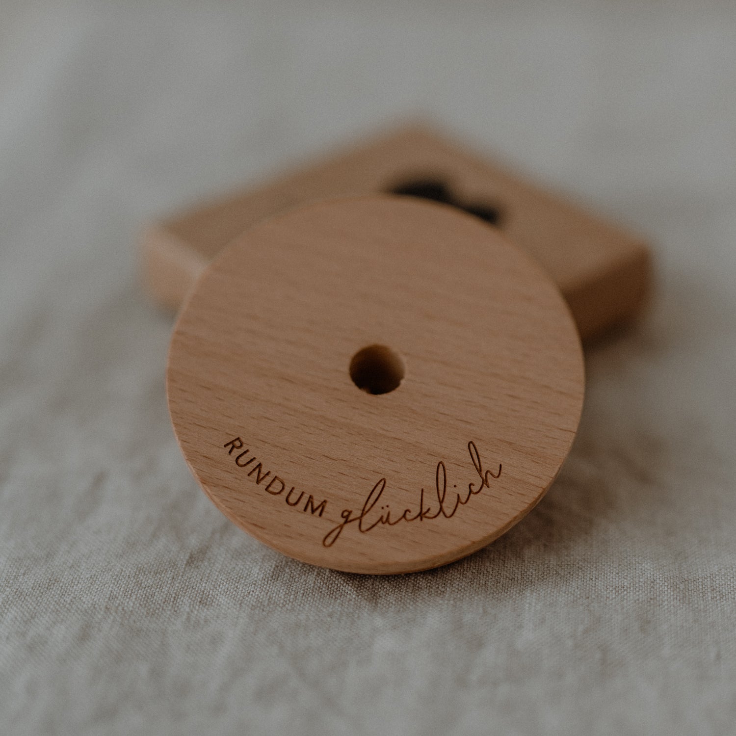 Deckel aus Holz für hohes Trinkglas