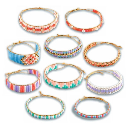 Armbänder und Webstuhl