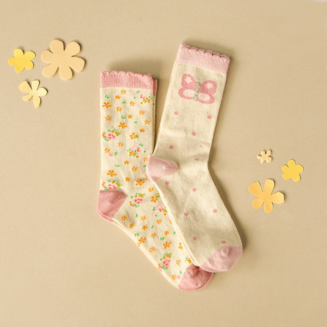 Socken Blümchen &amp; Schmetterling